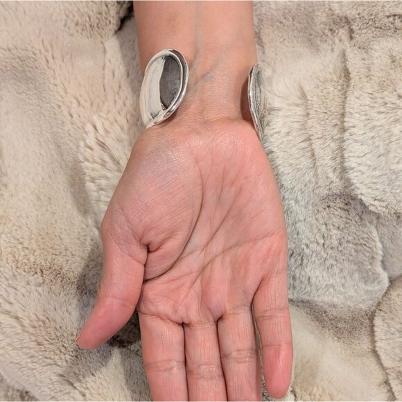 Heavy And Chunky Sterling Silver Cuff Bracelet | Stamped Mexico 925 - Picture 4 of 11